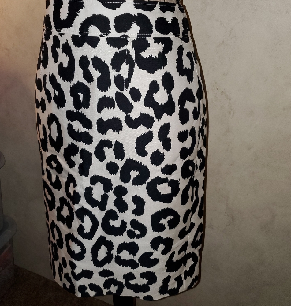 The Loft Leopard Print Skirt
